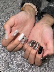 -171 Naillife