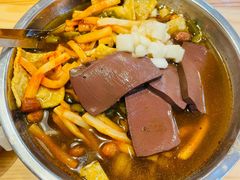 -柳州肥姨妈大骨螺蛳粉(东靖路店)