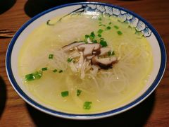 -二孃鸡爪爪(东风路总店)