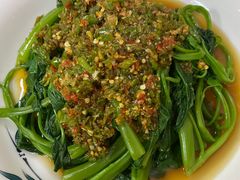 剁椒藤菜-洪霞餐馆
