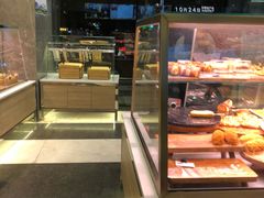 面包甜点陈列柜-巴黎贝甜(阳光上东店)