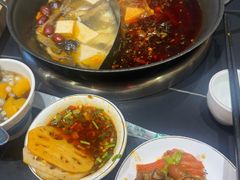 -俏媳妇火锅(宽窄巷子店)