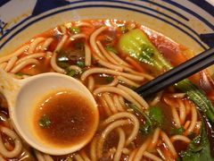 -鑫花溪牛肉米粉(印象水街都心荟店)