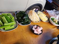 -小饕荟雅安贡椒鱼鲜馆(广福桥店)