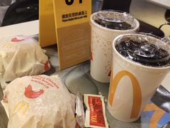 -麦当劳(龙之梦购物中心店)