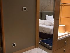 -上海中航虹桥机场泊悦酒店