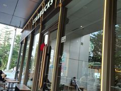 -星巴克臻选(深圳龙华红山天虹店)