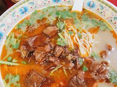 -金杨拉面王小吃面馆·牛三宝面·红烧牛肉粉