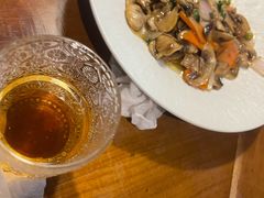 -雀舞云南菜(天津天河城购物中心店)