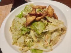 特色馕炒圆白菜-巴依老爷新疆美食(牡丹园店)