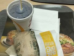 -麦当劳(庐山南路店)