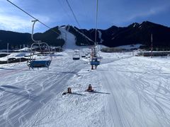 -丝绸之路山地度假区滑雪场