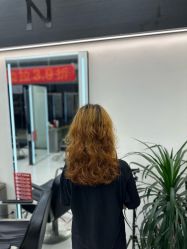 -乾健·烫染·接发SALON