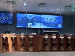 -喜茶(北京华贸购物中心店)
