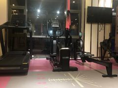 -思迈威健身(积玉桥万达店)