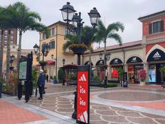 -佛罗伦萨小镇广佛名品奥特莱斯(疏港路店)