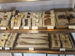 -王府半岛酒店·半岛精品店