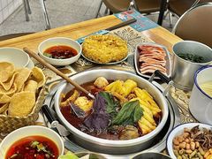 -顶上头·螺蛳火锅(五一新村店)