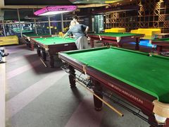 -夜时尚台球俱乐部(汉阳摩尔城店)