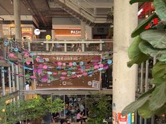 -ROAST coffee & eatery