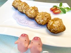 杏仁雪蛤球-皇朝尊会(龙之梦大酒店)