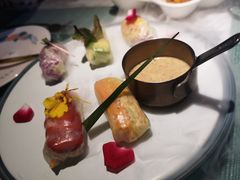 漫步花开彩虹卷-蜜桃花开·中西融合菜E&W(南长街店)