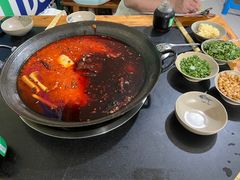 -星鸿社重庆老火锅