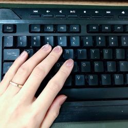 -첫번째 初见美学中心