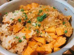 -有红鸡毛店·川菜(建设路店)