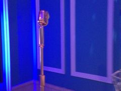 iphone_upload_pic-米乐星世界KTV
