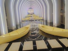 -涨巢·潮玩水疗局