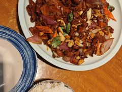 腊八蒜炒猪肝-95号酱骨·一块豆腐(展春园西路店)
