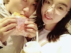-许西美食一条街