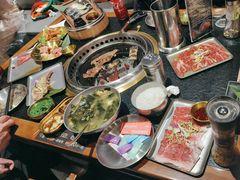 -何发发和牛烧肉·鳗鱼榴莲放题自助(乐峰广场店)