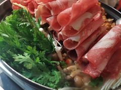 部队锅-MI WU FACTORY米屋美食工厂餐厅(绿地店)