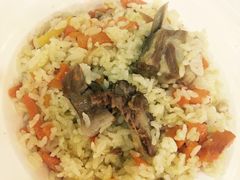 -巴依兄弟西域美食(机场店)