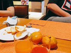 -亚龙湾希尔顿自助餐厅·海鲜·烧烤·沙滩BBQ·现场乐队