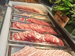 -金滏山·烤肉海鲜火锅自助(襄阳万达店)