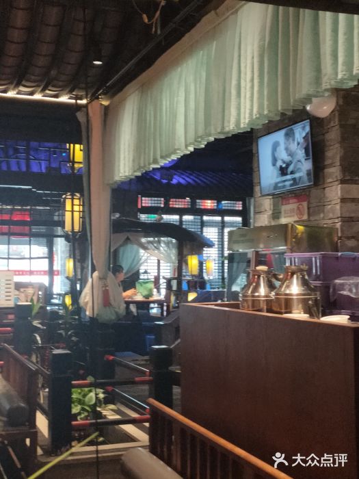 红蜡烛•瓦罐粥家常菜•夜宵(中山路店)图片