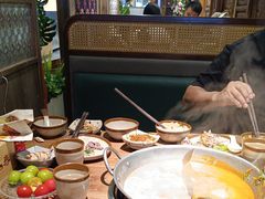 -老凯俚酸汤鱼(鸿通城店)