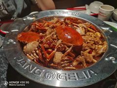 -胖哥俩肉蟹煲(长沙高铁吾悦广场店)