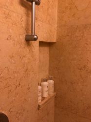 -青岛香格里拉·氣水疗中心