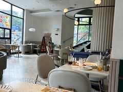 -必胜客(大坪英利店)