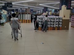 -盒马X会员店(王府井奥莱UP TOWN店)
