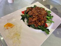 肥牛炒芥兰-沙河粉村·国家非遗传承(云台店)