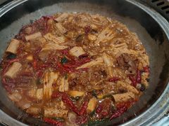 -三里屯土灶炖公鸡地锅鸡(江东店)