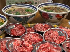 -云阿蛮云南生烫牛肉米线(奉贤路店)