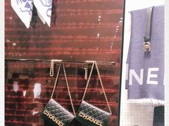 -CHANEL(恒隆广场店)