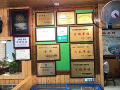 -沈胖记麦虾(江城南路店)