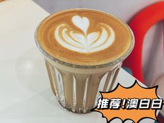 澳白白-BE YOLO必有乐&小红帽三明治